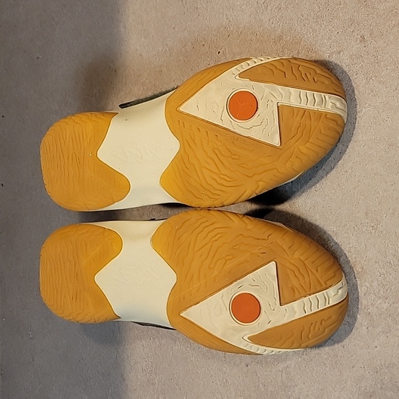 Jordan Zion 1 Mid Let's Dance - DC2024-300 size 3Y - Picture 8 of 8